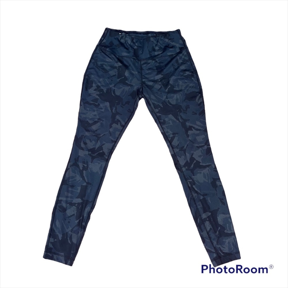 Avia Gray Camo Medium Leggings